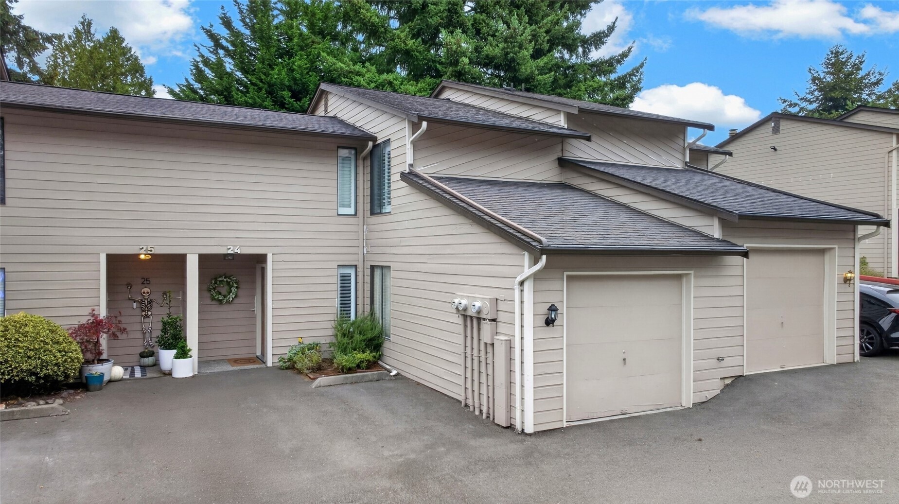 1555 Union Avenue NE #24E