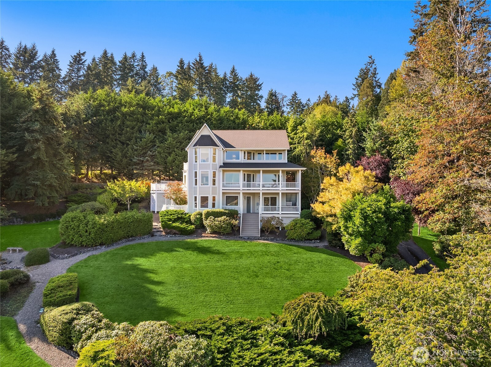 4181 Point White Drive NE — home for sale