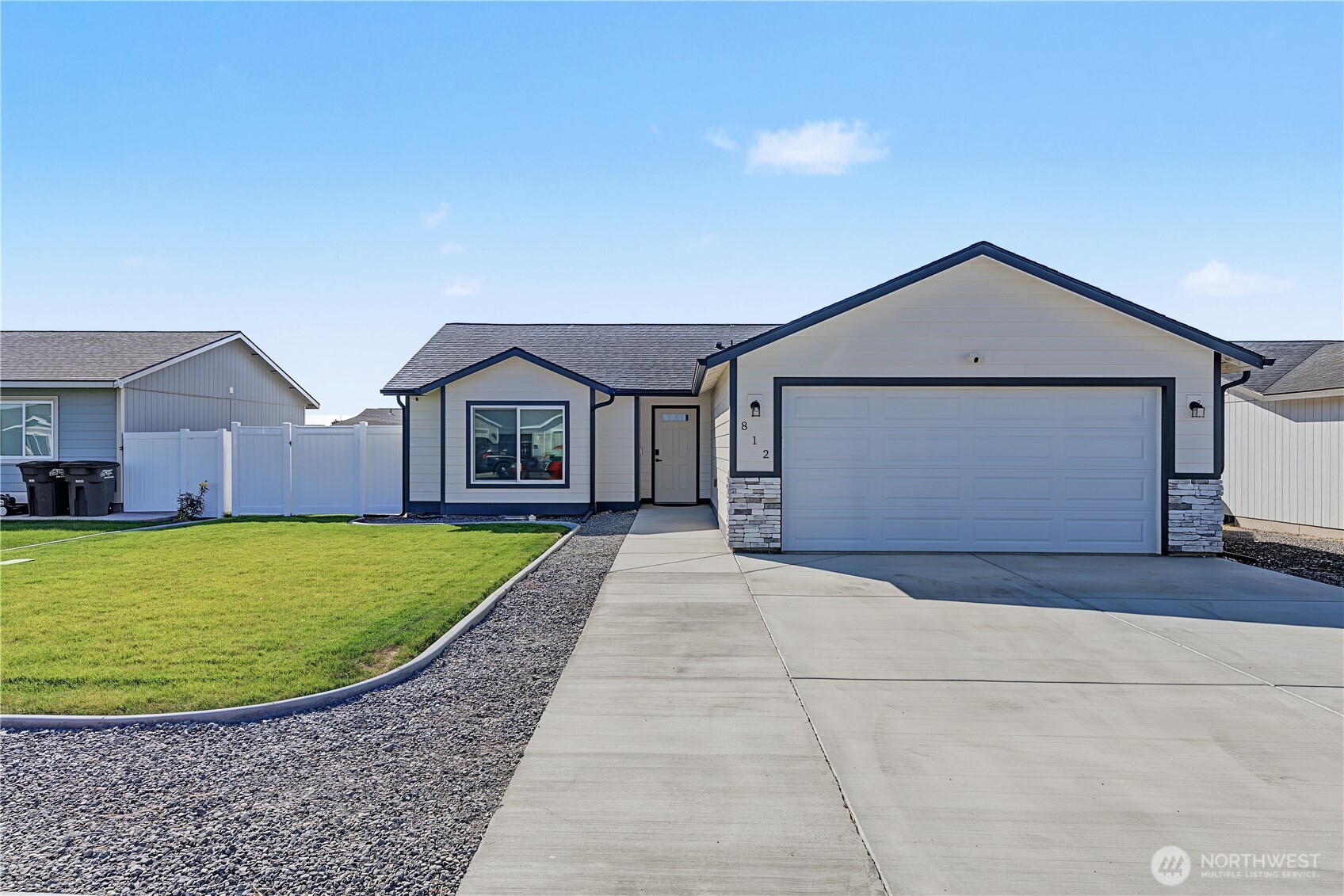 812 E Casacde Street — home for sale