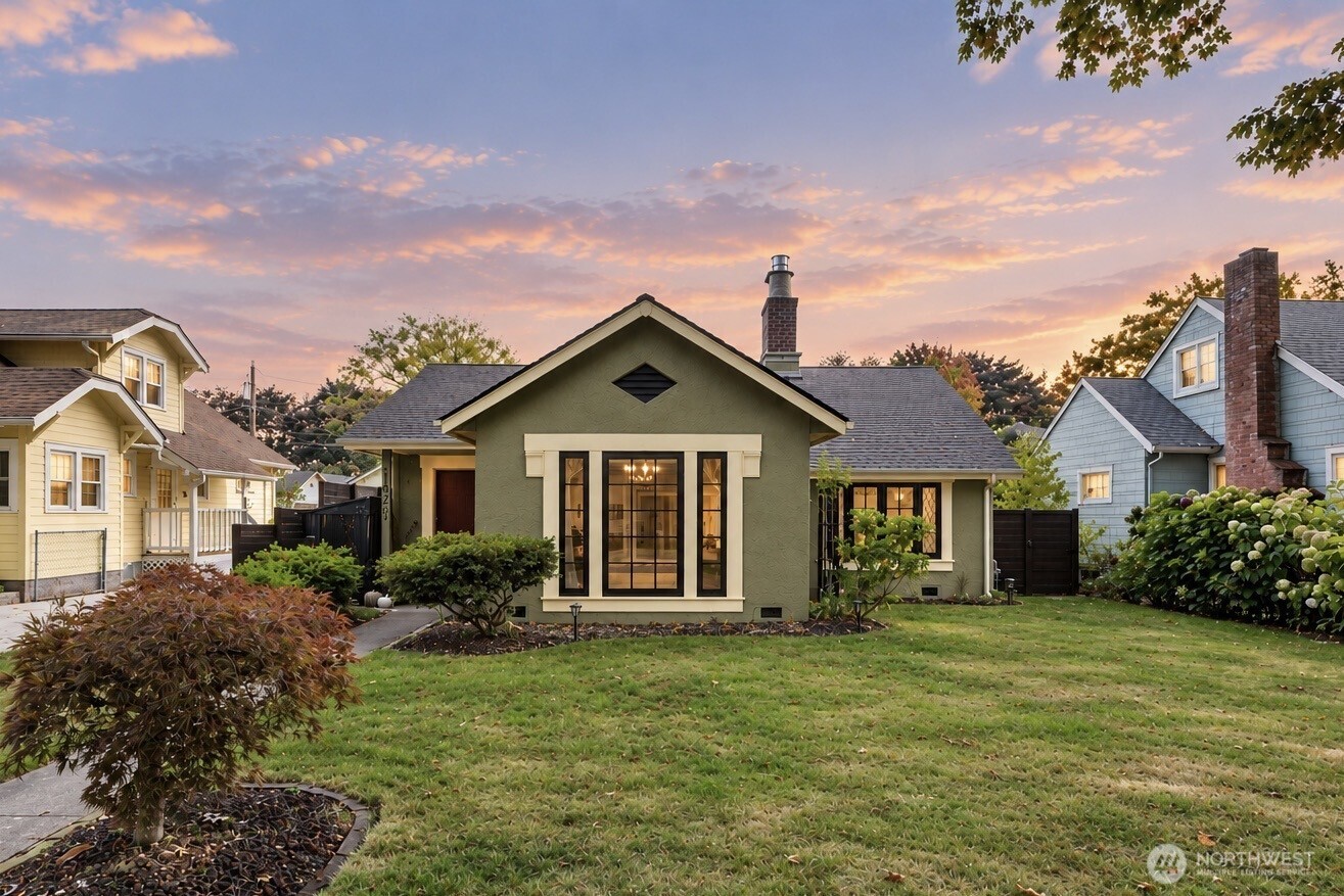 1628 22nd Ave — home for sale