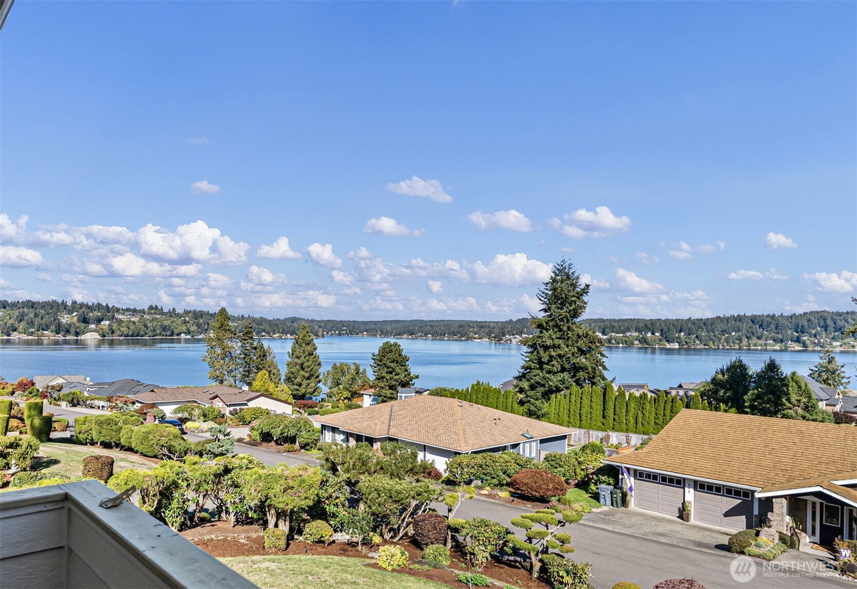 642 9th Court — home for sale