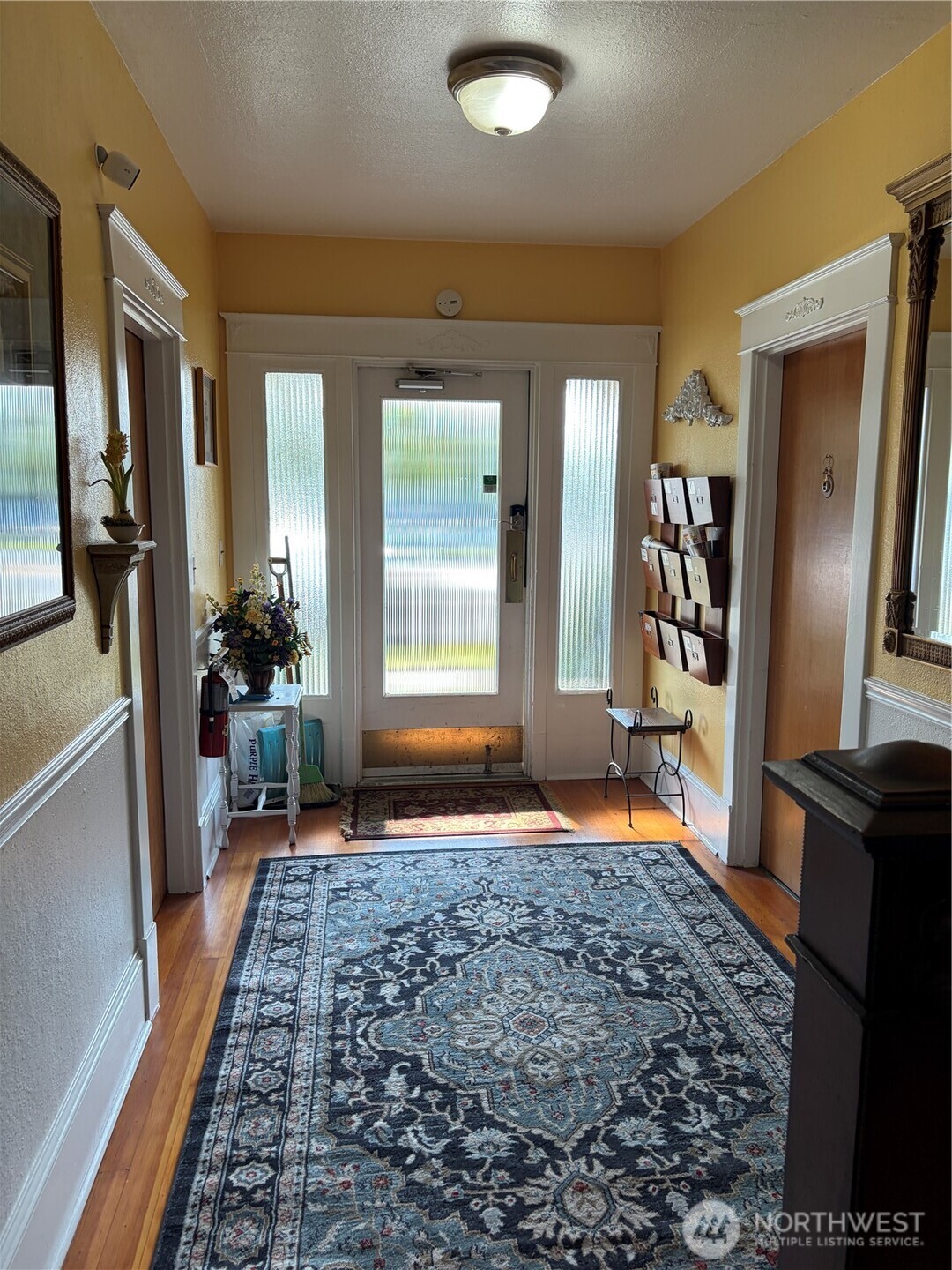 2321 Colby Avenue — home for sale