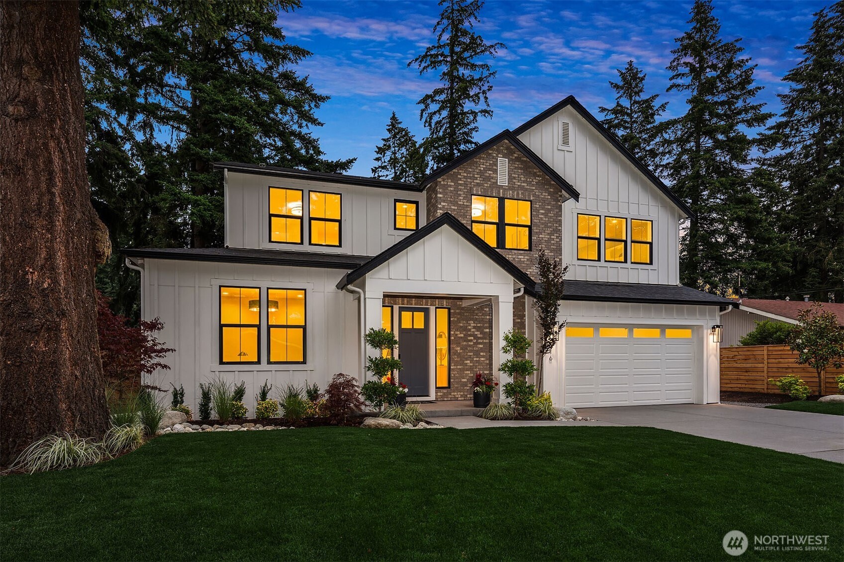 816 165th Avenue NE — home for sale