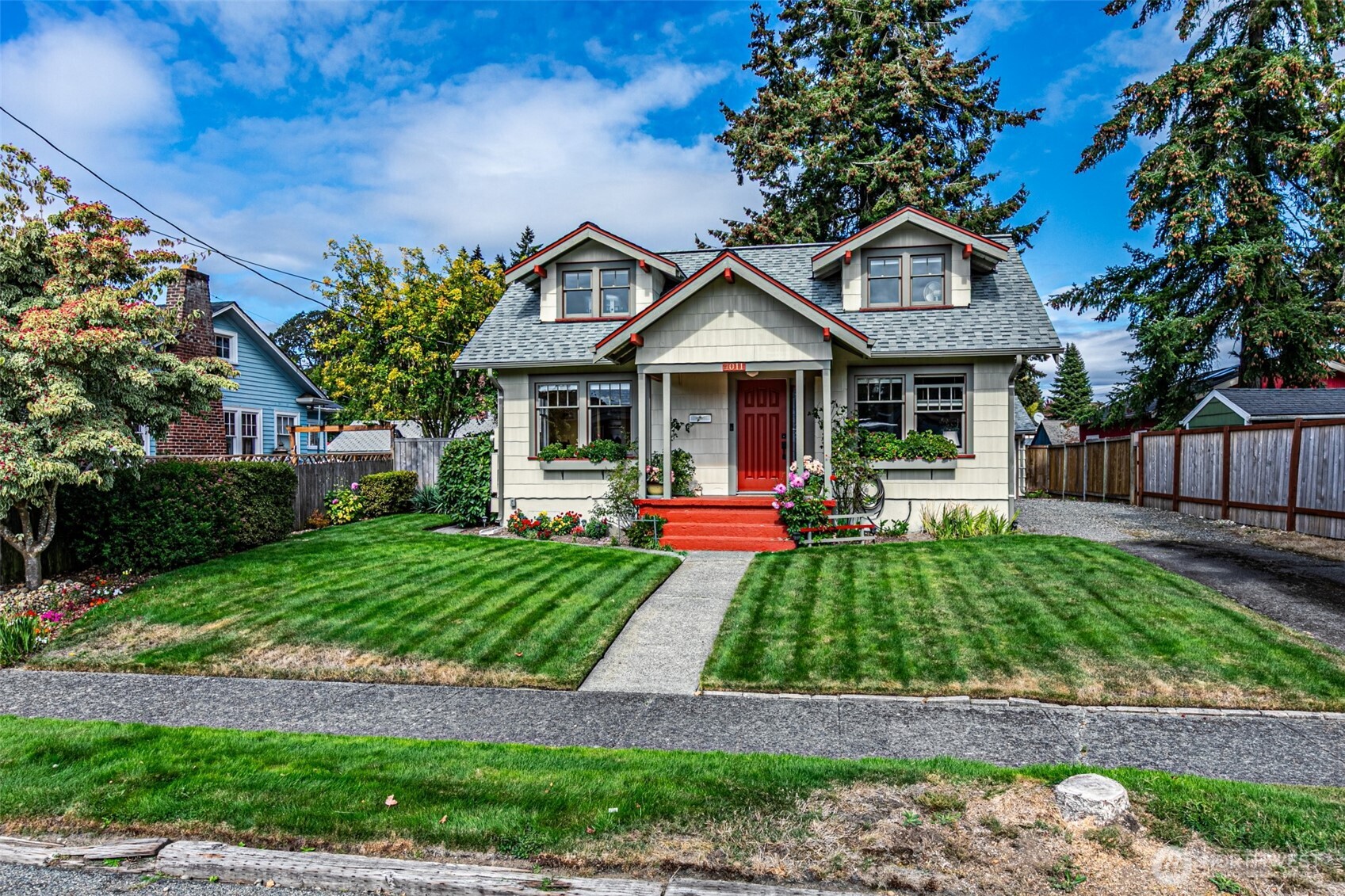 4011 S Wright Avenue — home for sale