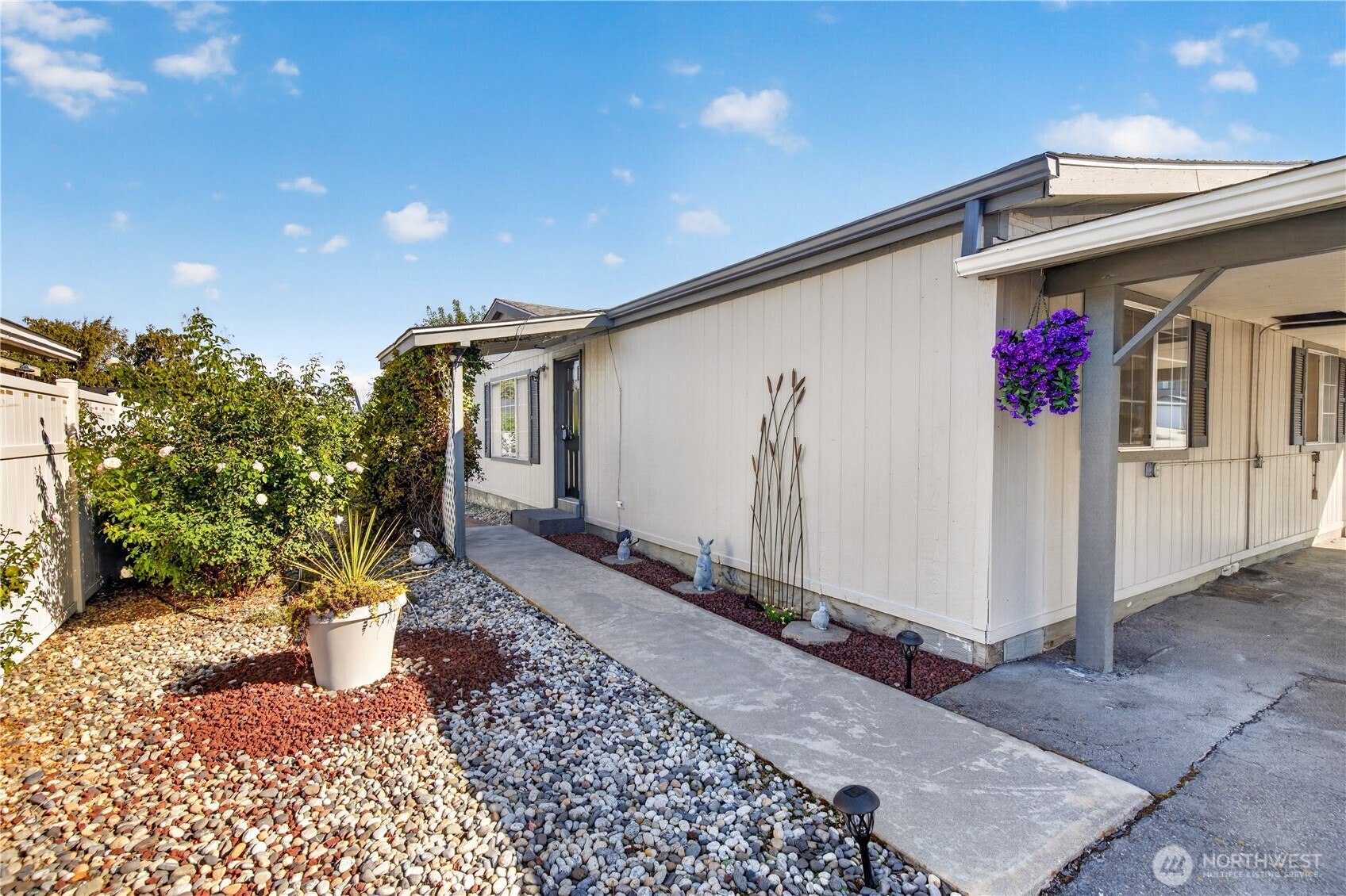 1137 Foothills Lane #19 — home for sale