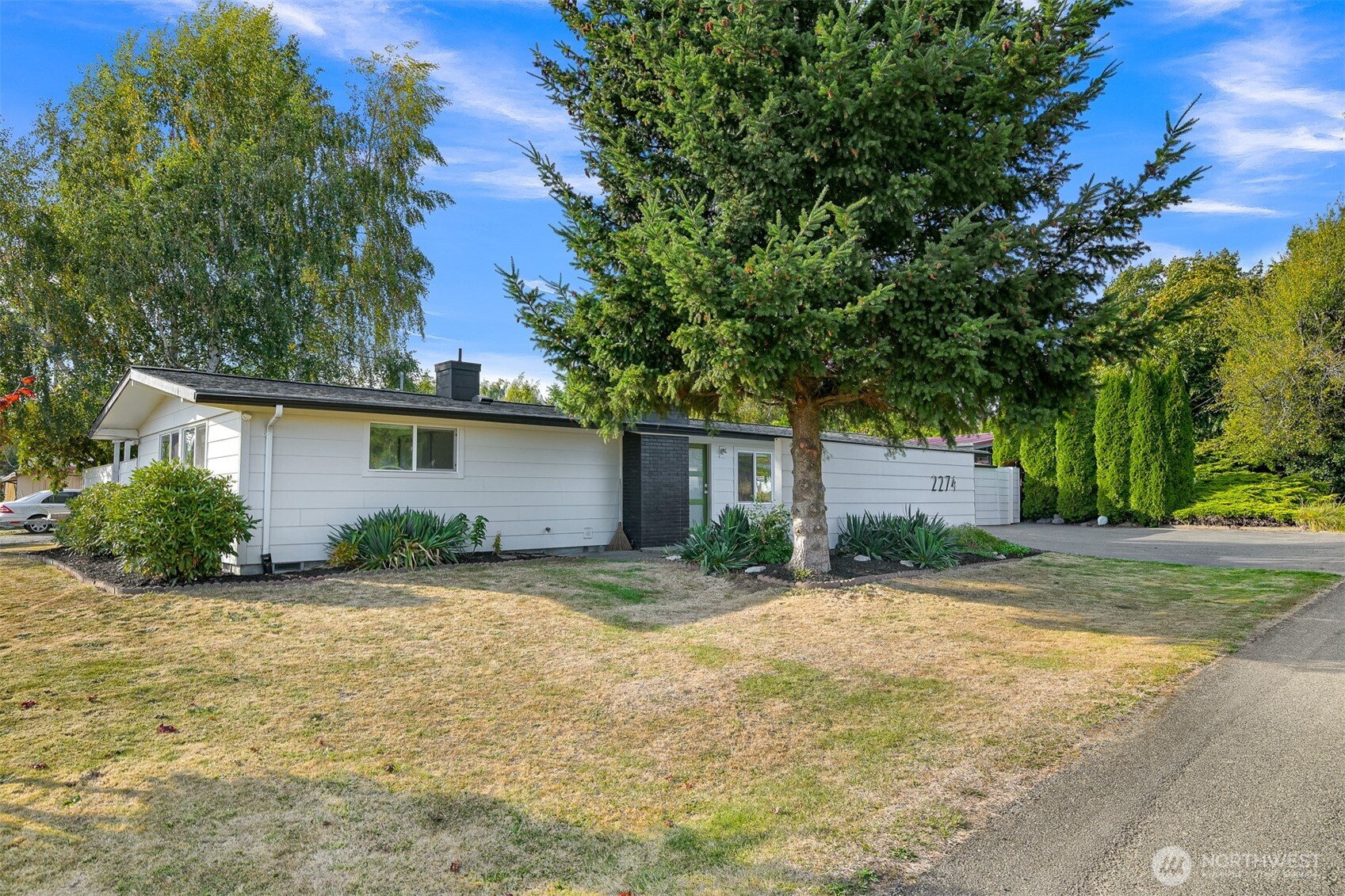 2274 Hawthorne Street — home for sale