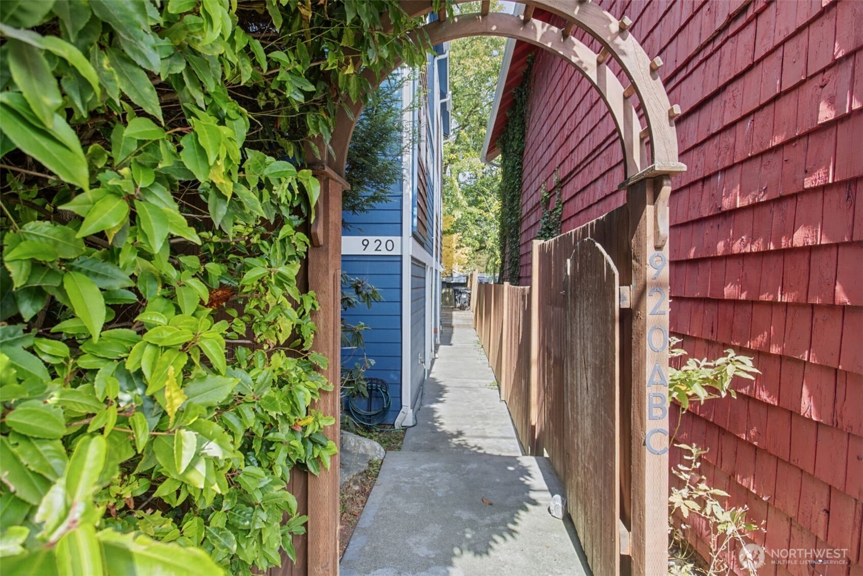 920 SW Holden Street #B — home for sale