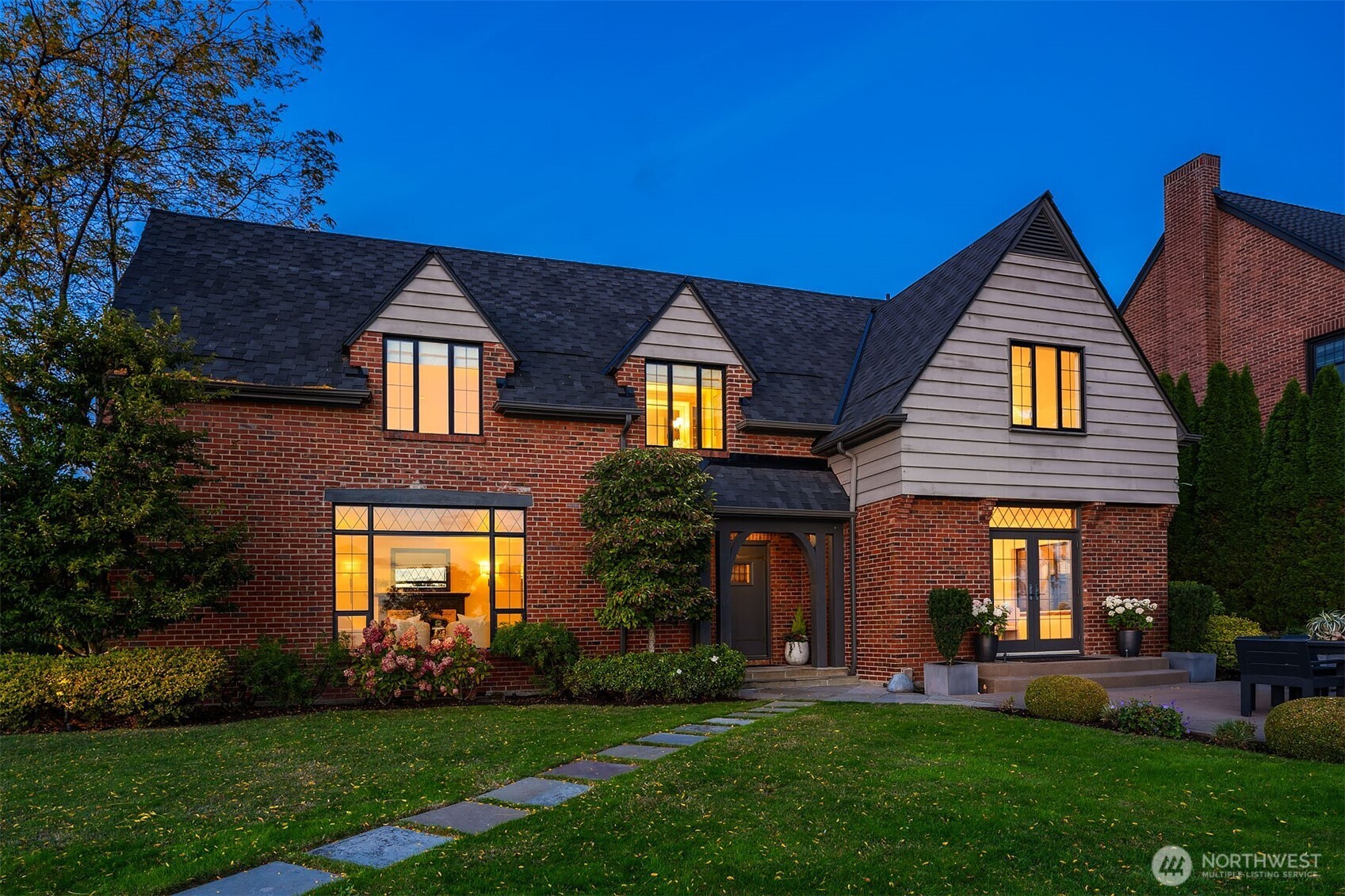 1990 Magnolia Blvd Way W — home for sale