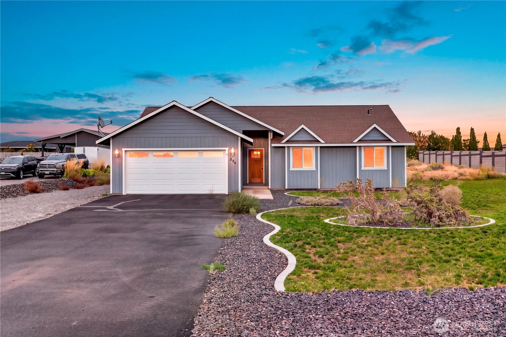 894 Desert Aire DR SW — home for sale