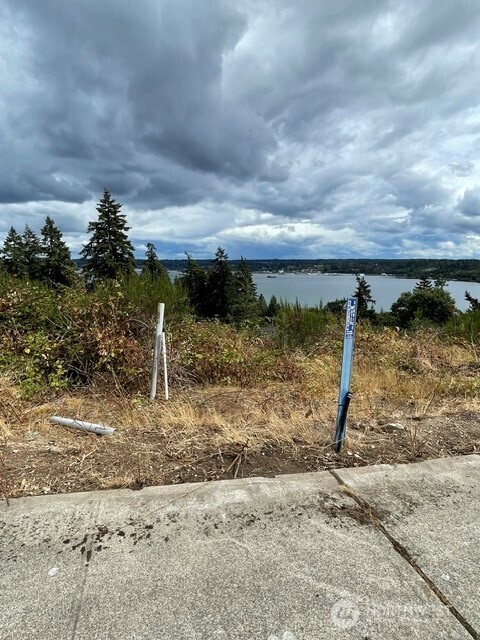 1670 Sound Ridge Drive — home for sale