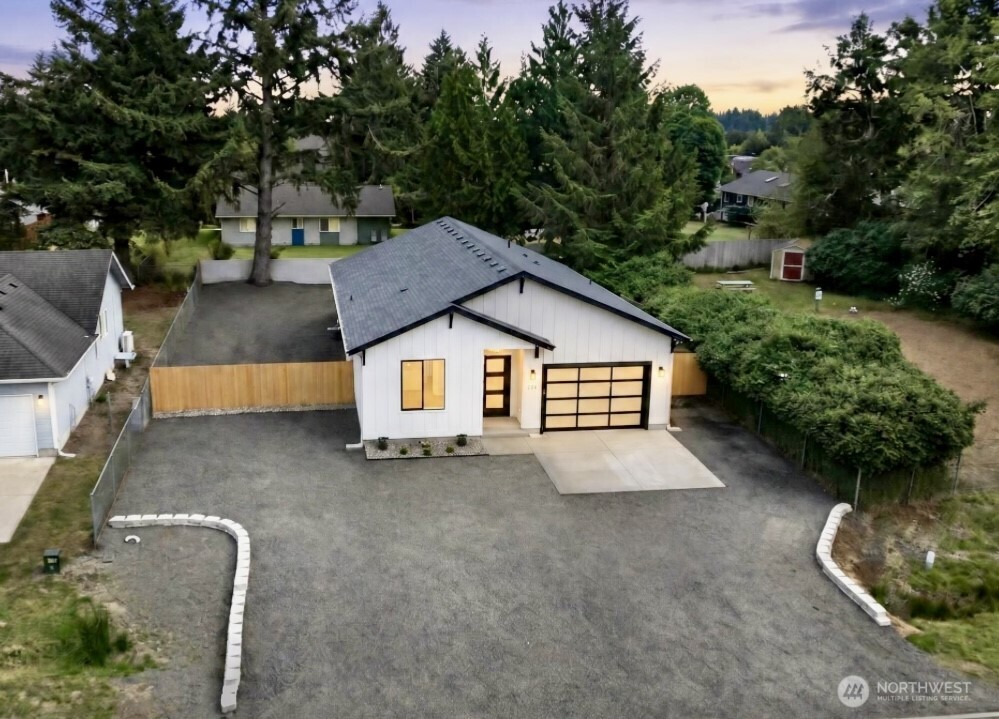 870 Mount Olympus Avenue SE — home for sale