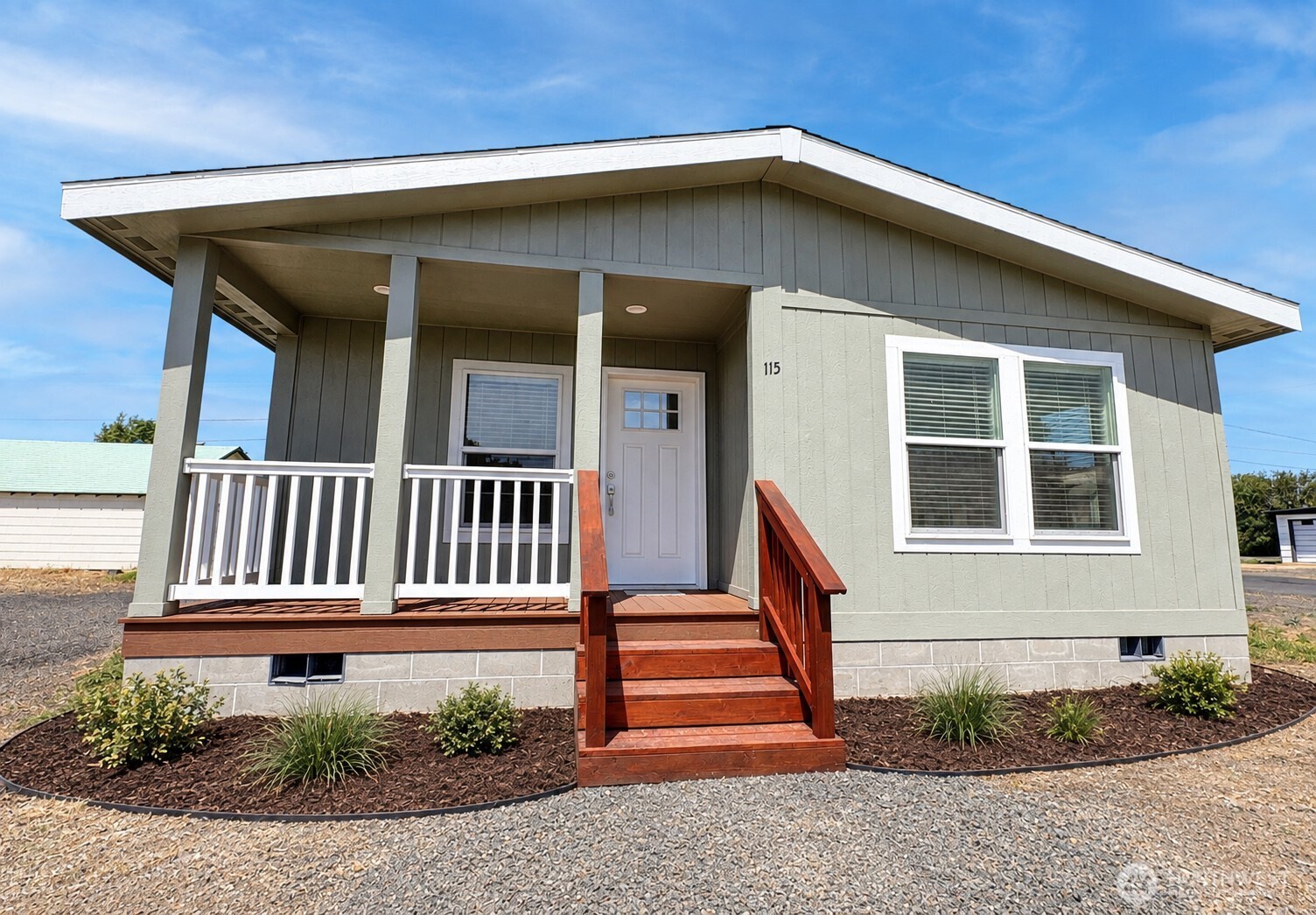 115 NE Cole Street — home for sale