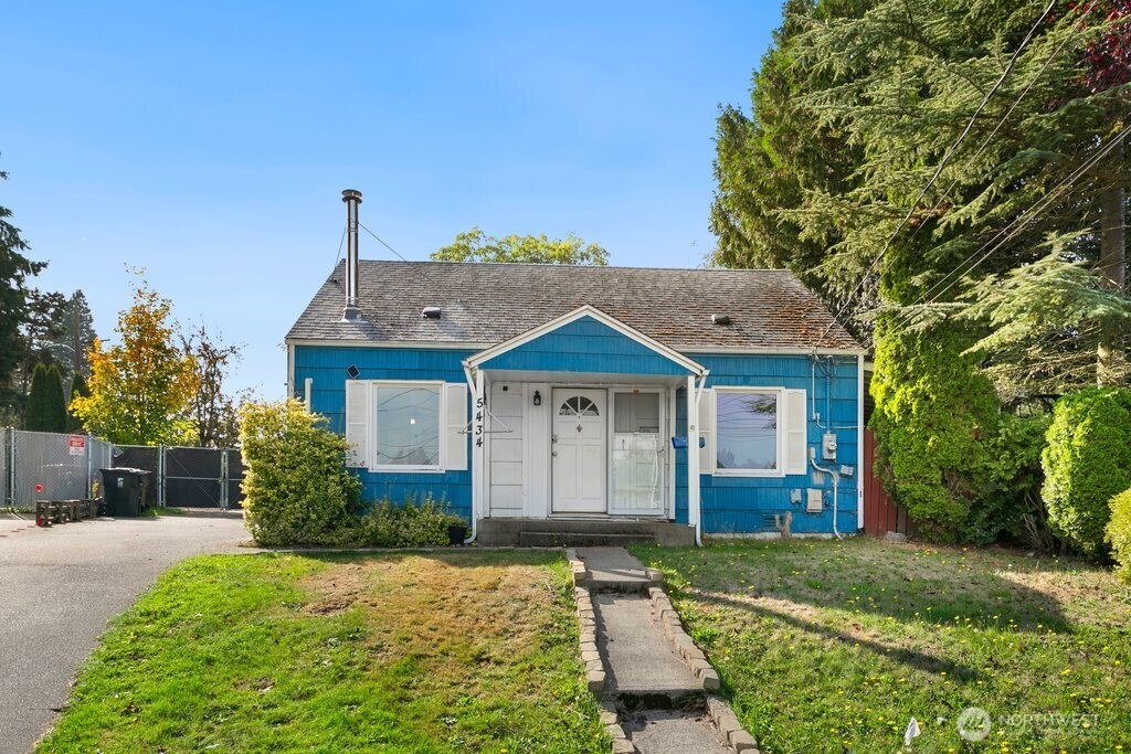 5434 McDacer Avenue — home for sale