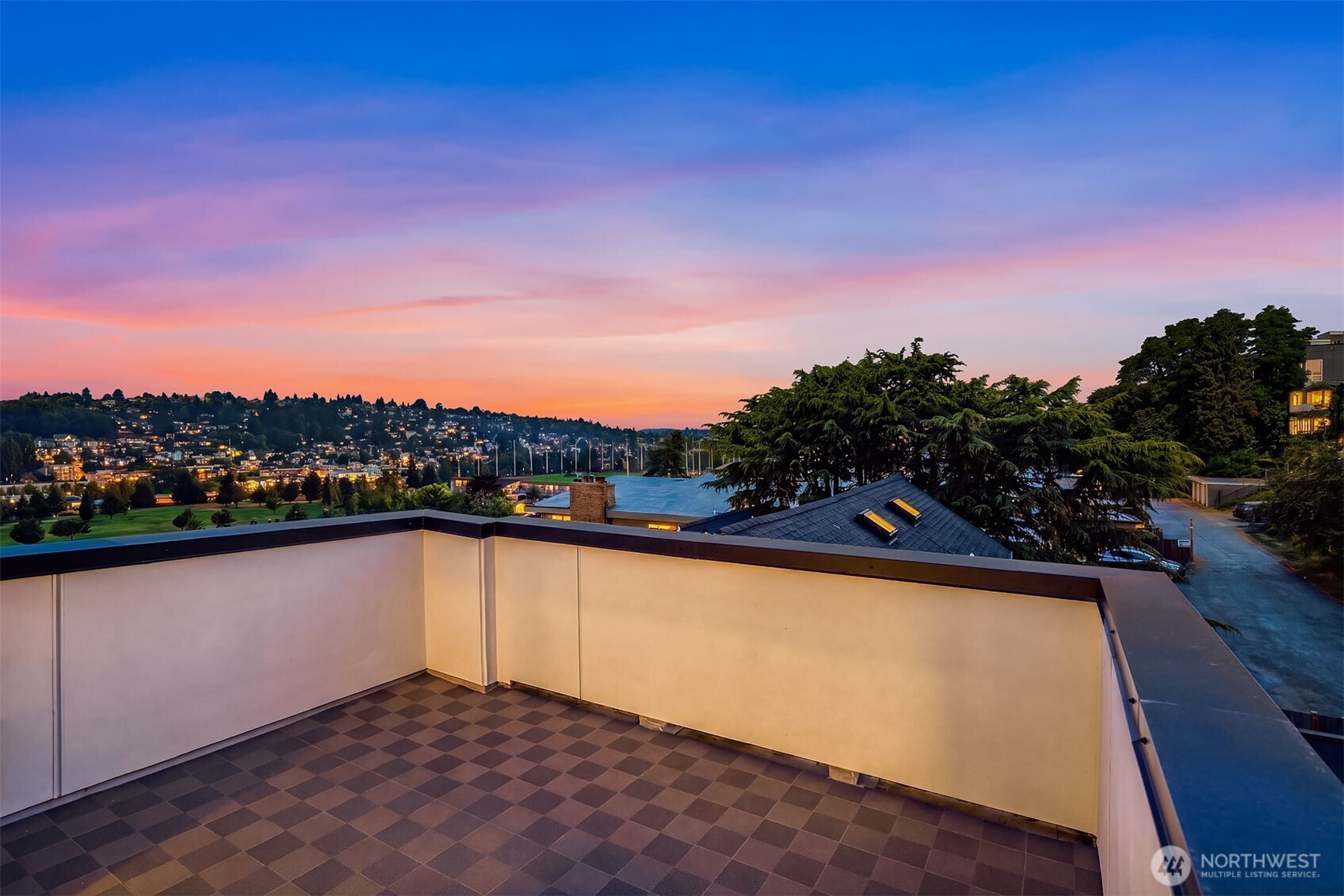 2538 14th Avenue W #E — home for sale