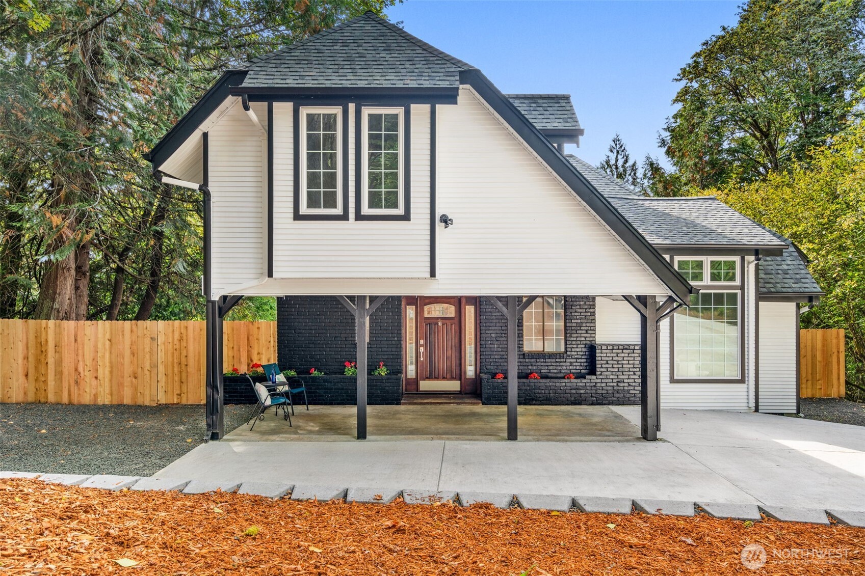 4624 Willow Lane NW — home for sale