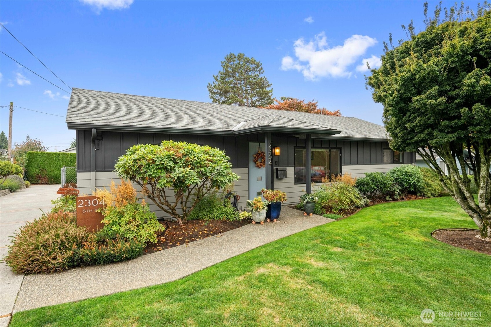 2304 5th Street — home for sale