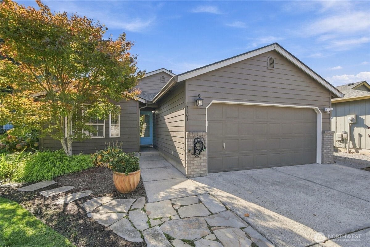 17103 SE 18th Street — home for sale