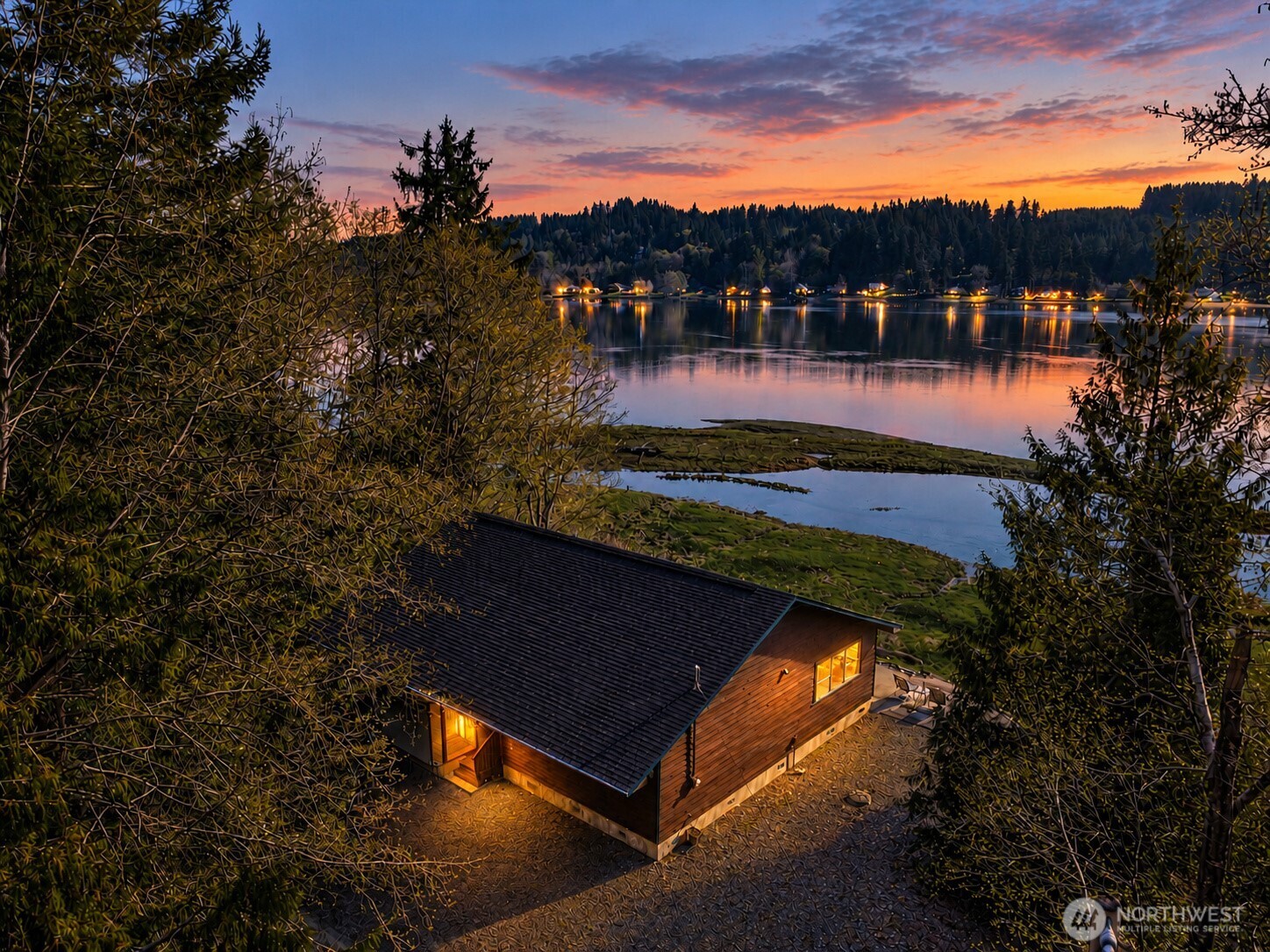 730 E North Bay Road — home for sale