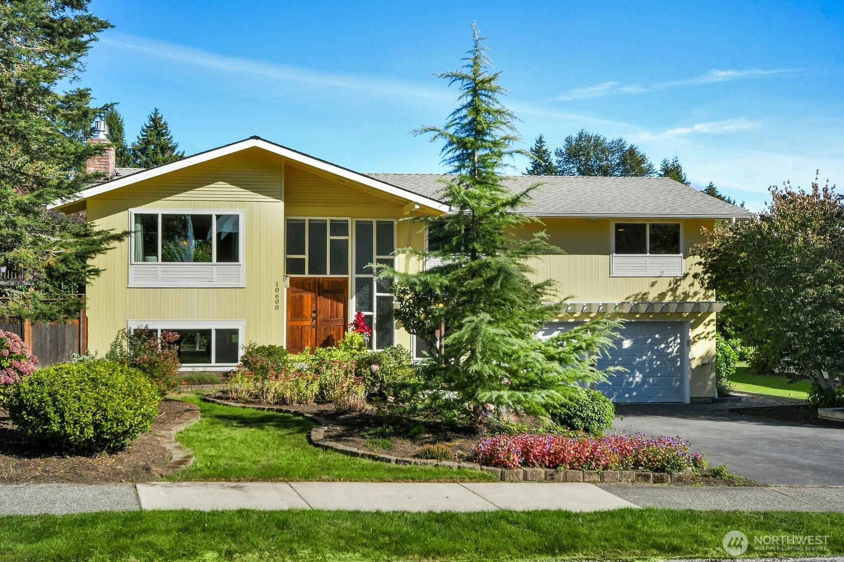 10600 NE 198th Street — home for sale