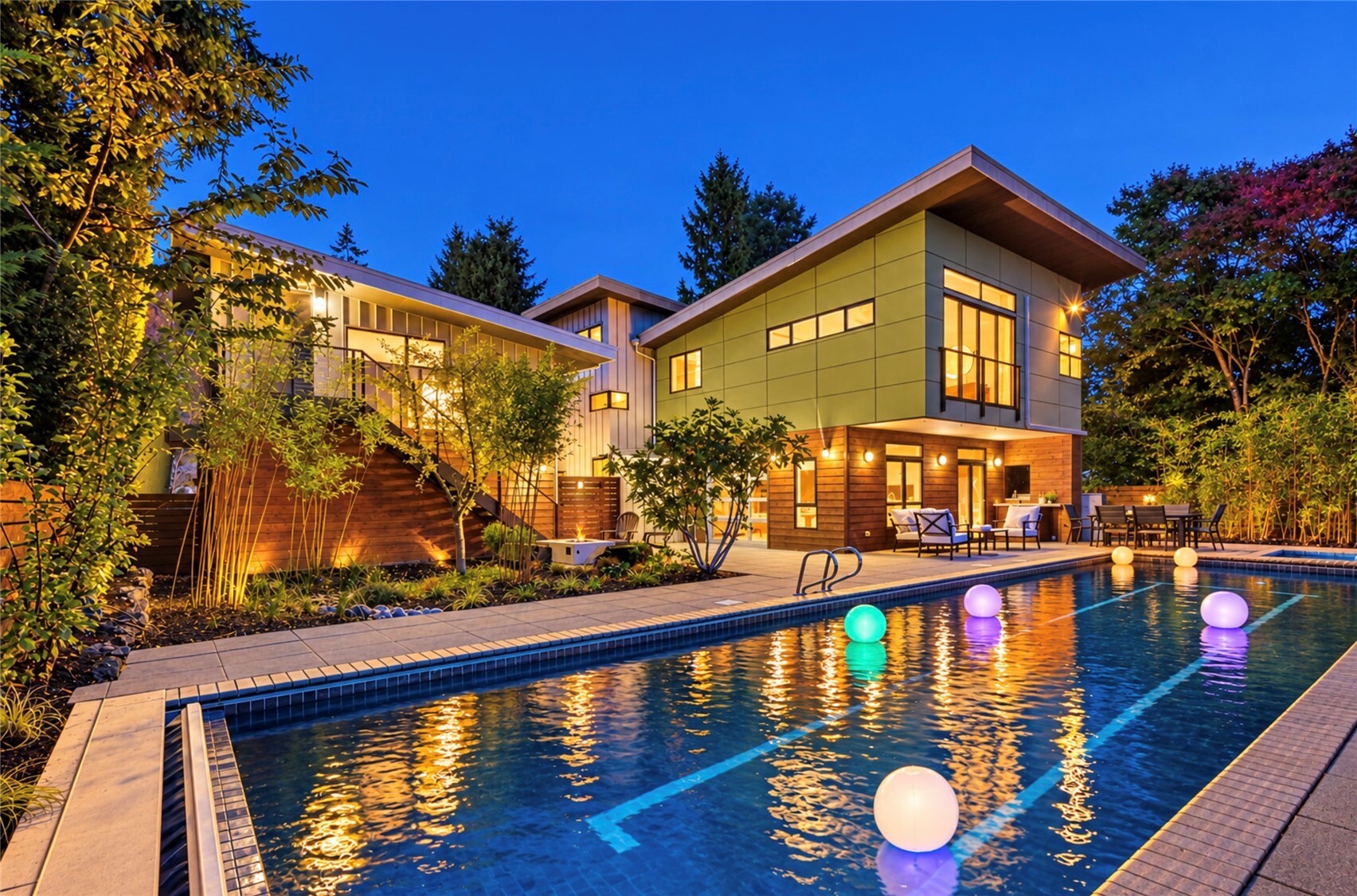 435 16th Lane — home for sale