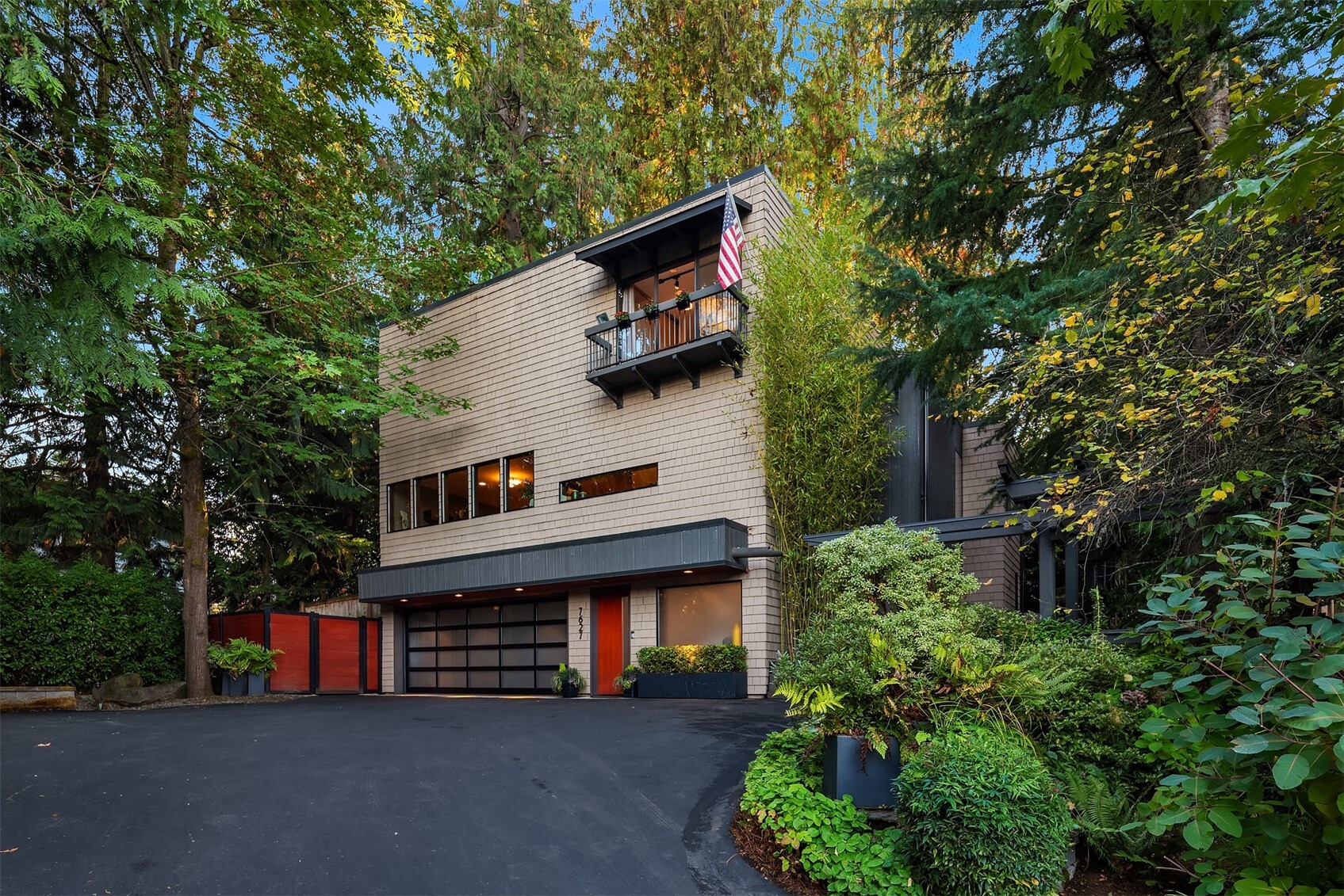 7627 SE 22nd Street — home for sale