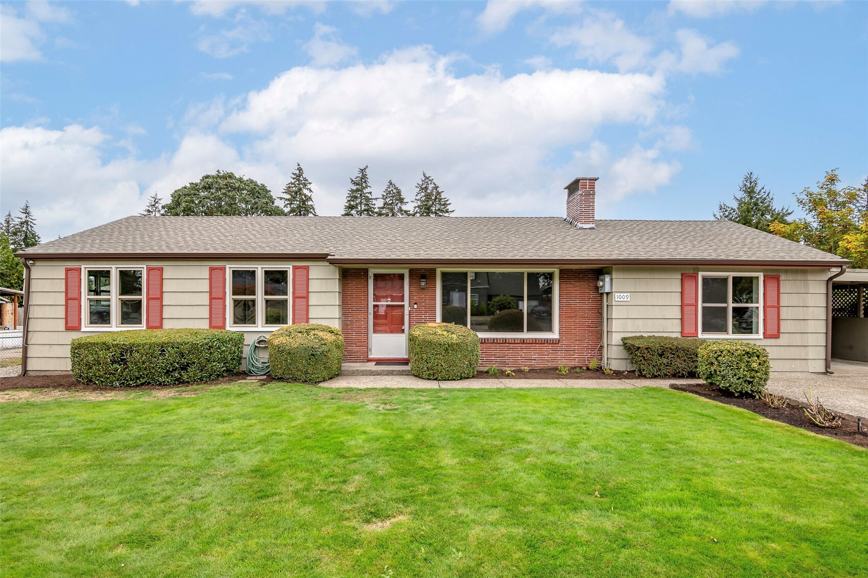 1009 Wheeler Street S — home for sale