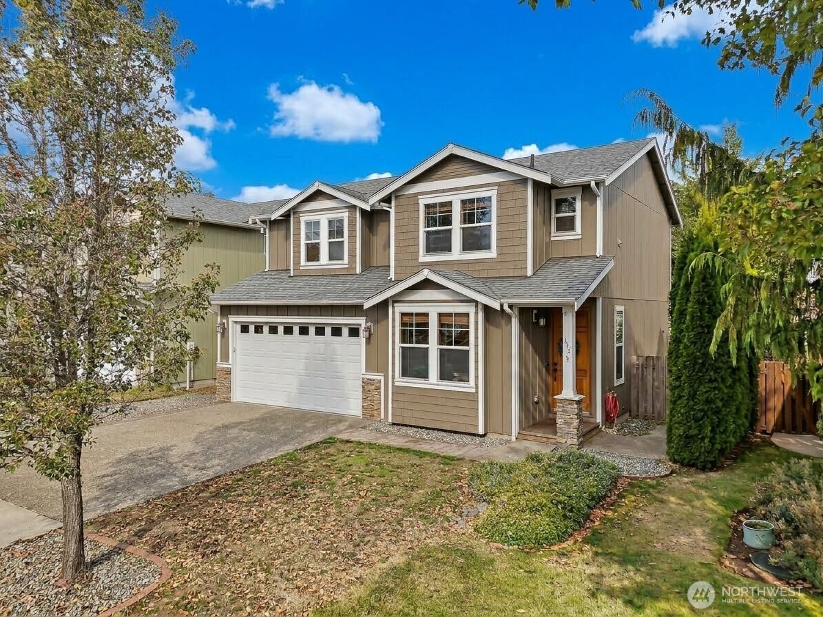 612 Trump Avenue NW — home for sale