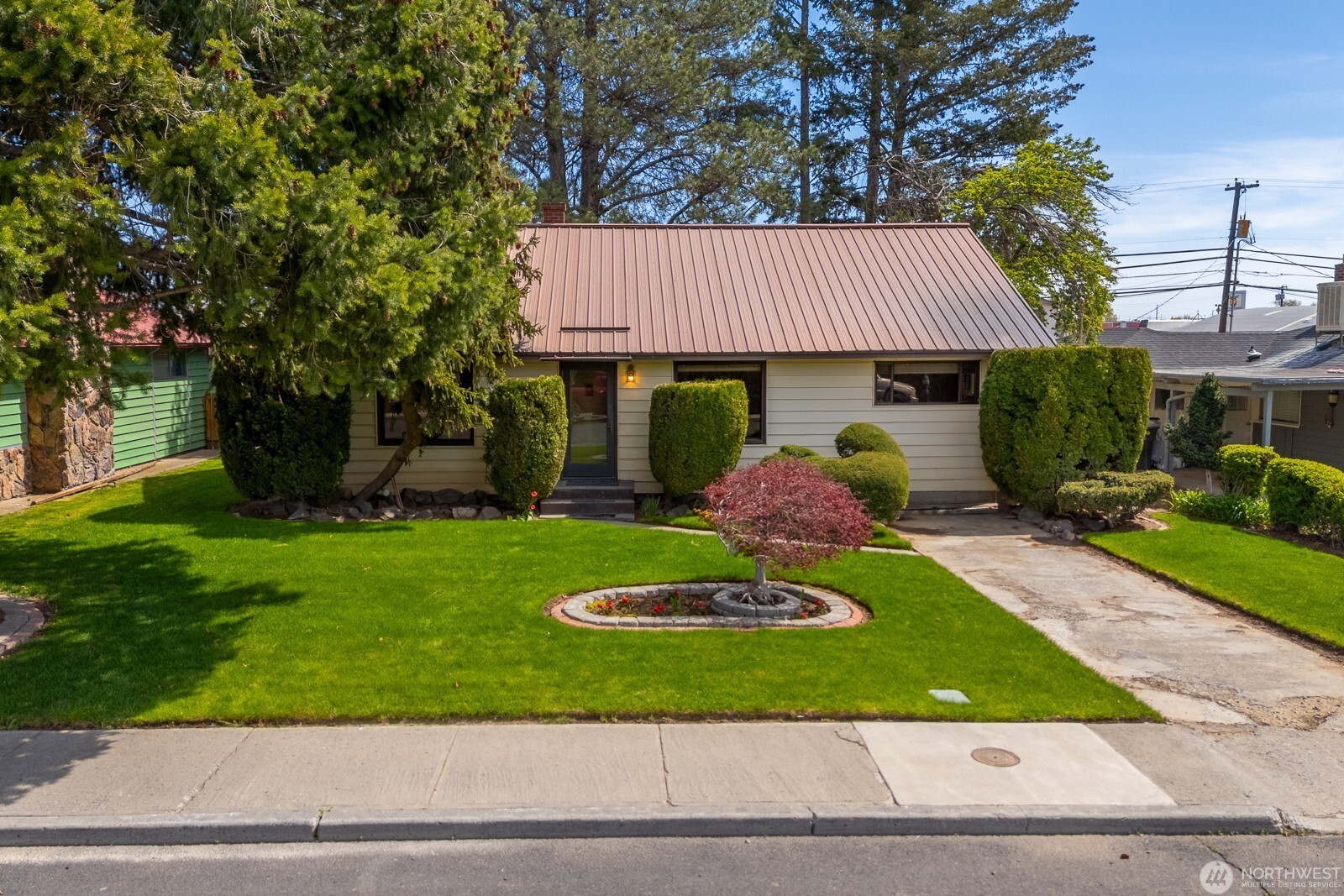 1134 SW C Street — home for sale