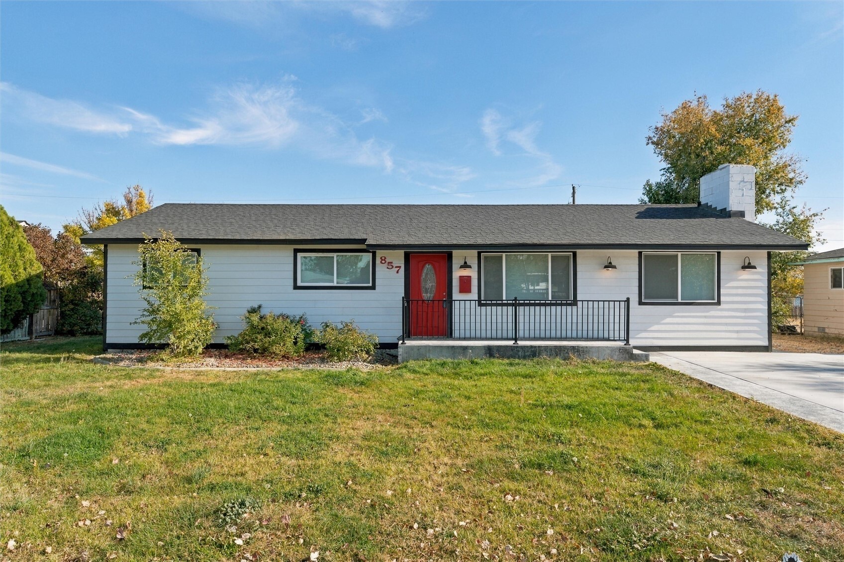 857 N Vista Drive — home for sale